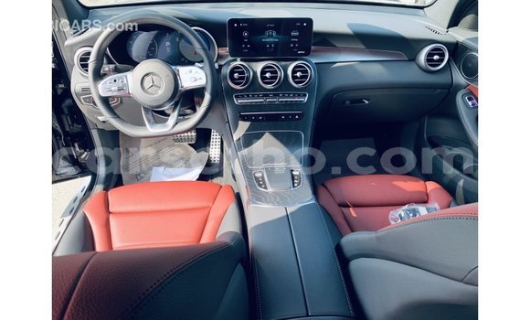 Sayi Imported Mercedes-Benz GLC Black Mota in Import - Dubai a Maseru Sayi Imported Mercedes-Benz GLC Black Mota in Import - Dubai a Maseru