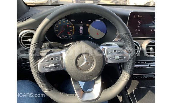 Sayi Imported Mercedes-Benz GLC Black Mota in Import - Dubai a Maseru Sayi Imported Mercedes-Benz GLC Black Mota in Import - Dubai a Maseru