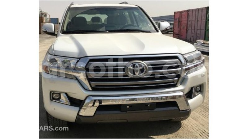 Big with watermark toyota land cruiser maseru import dubai 15389