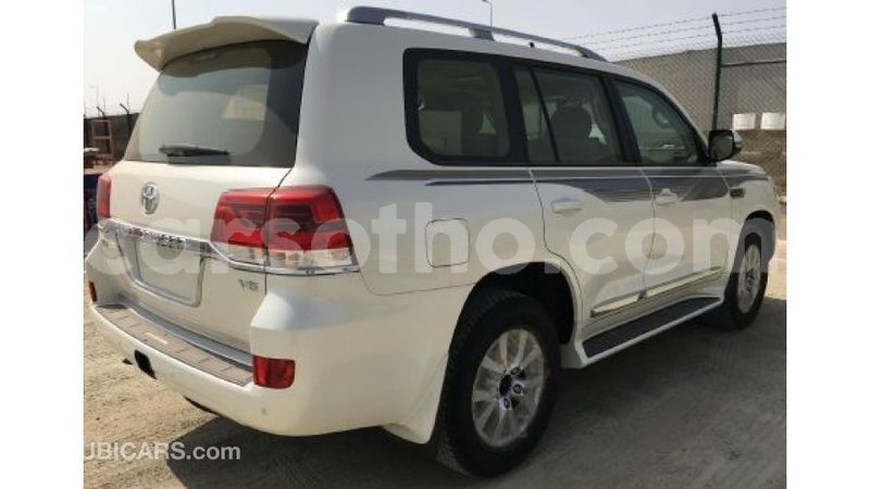 Big with watermark toyota land cruiser maseru import dubai 15389