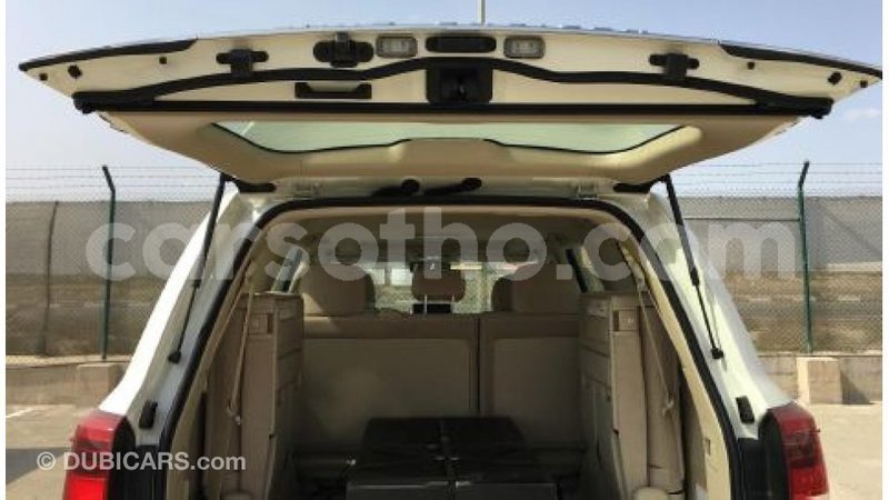 Big with watermark toyota land cruiser maseru import dubai 15389