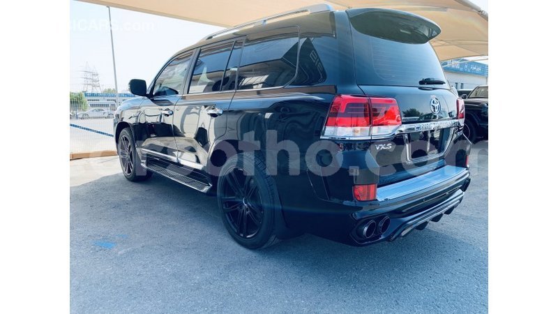 Big with watermark toyota land cruiser maseru import dubai 15390