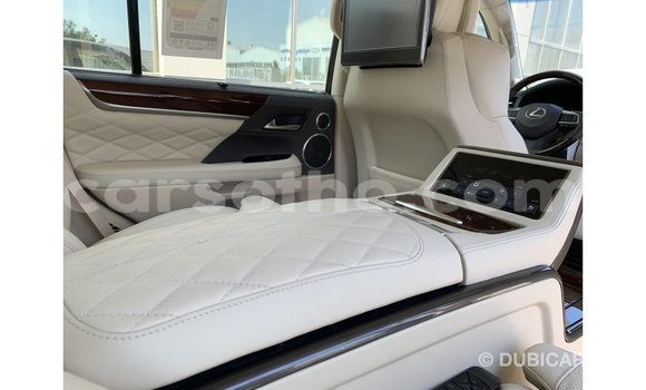اشتري Imported Lexus LX Black سيارة في Import - Dubai في Maseru اشتري Imported Lexus LX Black سيارة في Import - Dubai في Maseru