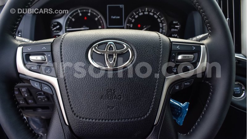 Big with watermark toyota land cruiser maseru import dubai 15402