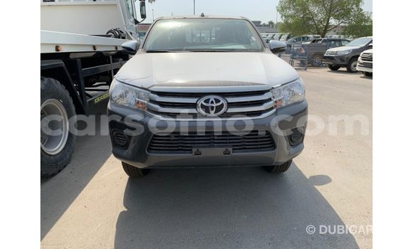 Acheter Import Voiture Toyota Hilux Autre à Import - Dubai, Maseru Acheter Import Voiture Toyota Hilux Autre à Import - Dubai, Maseru