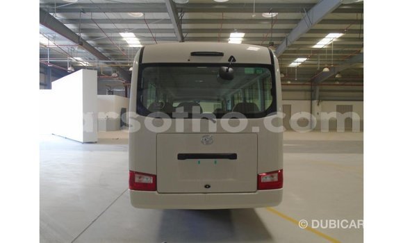 اشتري Imported Abarth 595 White سيارة في Import - Dubai في Maseru اشتري Imported Abarth 595 White سيارة في Import - Dubai في Maseru