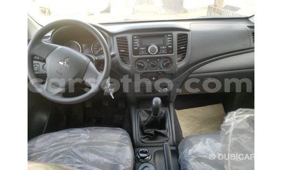 Sayi Imported Mitsubishi L200 Other Mota in Import - Dubai a Maseru Sayi Imported Mitsubishi L200 Other Mota in Import - Dubai a Maseru