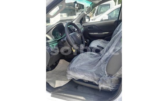 Sayi Imported Mitsubishi L200 Other Mota in Import - Dubai a Maseru Sayi Imported Mitsubishi L200 Other Mota in Import - Dubai a Maseru