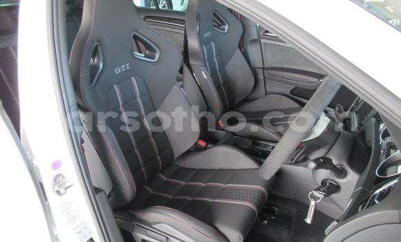 Sayi Na hannu Volkswagen Golf GTI White Mota in Maseru a Maseru Sayi Na hannu Volkswagen Golf GTI White Mota in Maseru a Maseru
