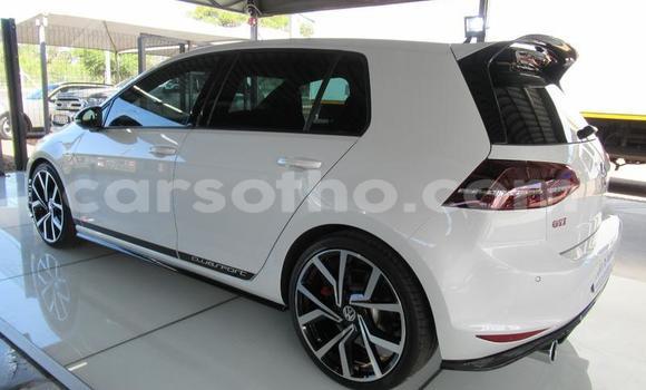 Sayi Na hannu Volkswagen Golf GTI White Mota in Maseru a Maseru Sayi Na hannu Volkswagen Golf GTI White Mota in Maseru a Maseru