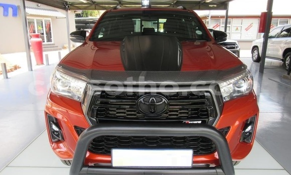 اشتري مستعمل Toyota Hilux Beige سيارة في Roma في Maseru اشتري مستعمل Toyota Hilux Beige سيارة في Roma في Maseru