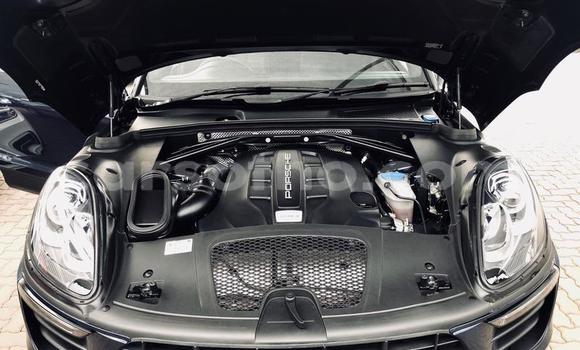Sayi Na hannu Porsche Macan Blue Mota in Maseru a Maseru Sayi Na hannu Porsche Macan Blue Mota in Maseru a Maseru