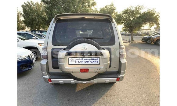 Sayi Imported Mitsubishi Pajero Other Mota in Import - Dubai a Maseru Sayi Imported Mitsubishi Pajero Other Mota in Import - Dubai a Maseru