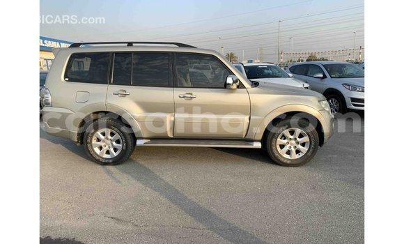 Sayi Imported Mitsubishi Pajero Other Mota in Import - Dubai a Maseru Sayi Imported Mitsubishi Pajero Other Mota in Import - Dubai a Maseru