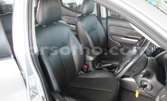 اشتري مستعمل Mitsubishi Triton Silver سيارة في Maseru في Maseru اشتري مستعمل Mitsubishi Triton Silver سيارة في Maseru في Maseru
