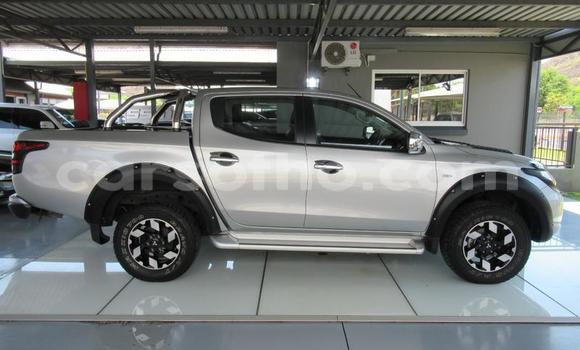 اشتري مستعمل Mitsubishi Triton Silver سيارة في Maseru في Maseru اشتري مستعمل Mitsubishi Triton Silver سيارة في Maseru في Maseru
