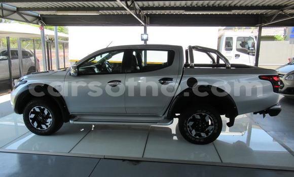 اشتري مستعمل Mitsubishi Triton Silver سيارة في Maseru في Maseru اشتري مستعمل Mitsubishi Triton Silver سيارة في Maseru في Maseru