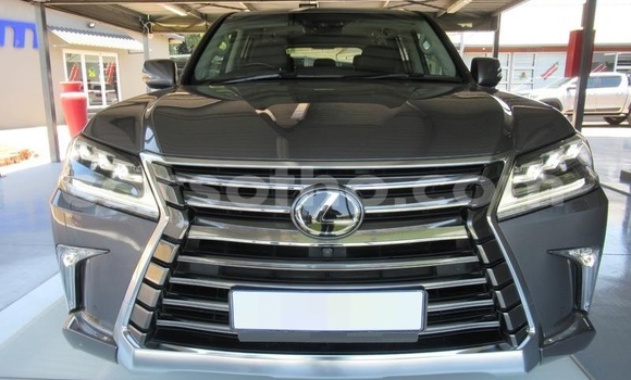 اشتري مستعمل Lexus LX 450 Silver سيارة في Butha Buthe في Butha-Buthe اشتري مستعمل Lexus LX 450 Silver سيارة في Butha Buthe في Butha-Buthe