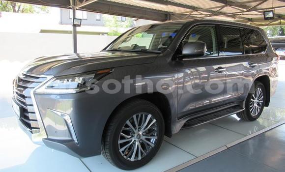 اشتري مستعمل Lexus LX 450 Silver سيارة في Butha Buthe في Butha-Buthe اشتري مستعمل Lexus LX 450 Silver سيارة في Butha Buthe في Butha-Buthe