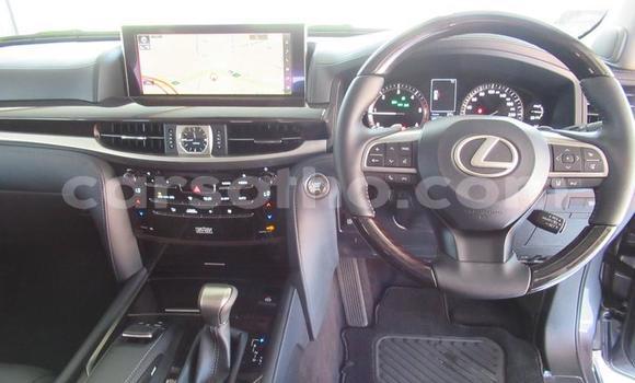 اشتري مستعمل Lexus LX 450 Silver سيارة في Butha Buthe في Butha-Buthe اشتري مستعمل Lexus LX 450 Silver سيارة في Butha Buthe في Butha-Buthe