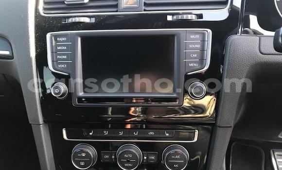 Buy Used Volkswagen Golf R Blue Car in Maseru in Maseru Buy Used Volkswagen Golf R Blue Car in Maseru in Maseru