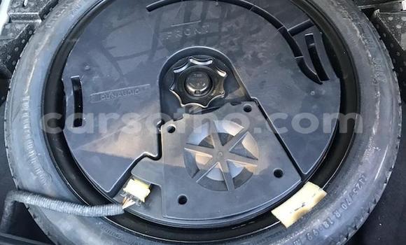 Buy Used Volkswagen Golf R Blue Car in Maseru in Maseru Buy Used Volkswagen Golf R Blue Car in Maseru in Maseru