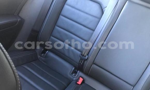 Buy Used Volkswagen Golf R Blue Car in Maseru in Maseru Buy Used Volkswagen Golf R Blue Car in Maseru in Maseru