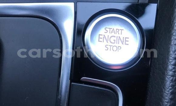 Buy Used Volkswagen Golf R Blue Car in Maseru in Maseru Buy Used Volkswagen Golf R Blue Car in Maseru in Maseru