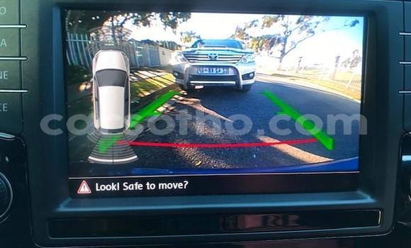 Buy Used Volkswagen Golf R Blue Car in Maseru in Maseru Buy Used Volkswagen Golf R Blue Car in Maseru in Maseru