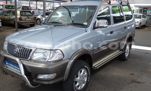 Buy Used Toyota Comfort Blue Car in Maseru in Maseru Buy Used Toyota Comfort Blue Car in Maseru in Maseru