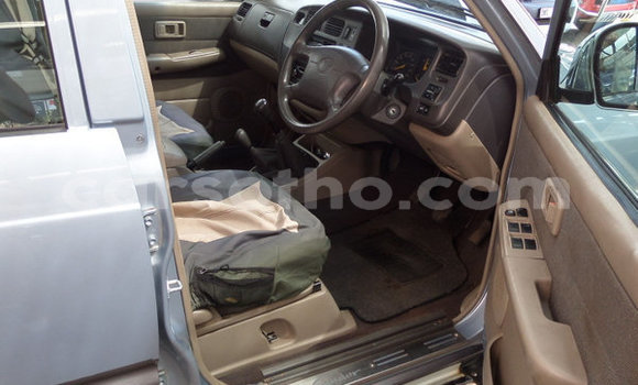 Buy Used Toyota Comfort Blue Car in Maseru in Maseru Buy Used Toyota Comfort Blue Car in Maseru in Maseru