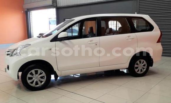 Buy Used Toyota Avanza White Car in Maseru in Maseru Buy Used Toyota Avanza White Car in Maseru in Maseru