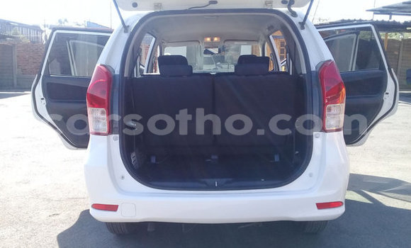 Buy Used Toyota Avanza White Car in Maputsoe in Leribe Buy Used Toyota Avanza White Car in Maputsoe in Leribe