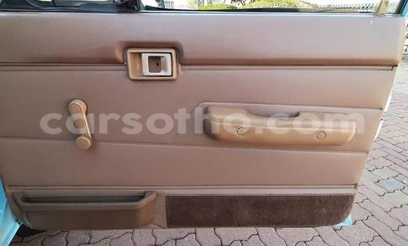Buy Used Toyota Hilux Blue Car in Maputsoe in Leribe Buy Used Toyota Hilux Blue Car in Maputsoe in Leribe