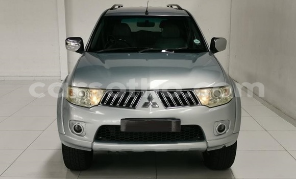 Buy Used Mitsubishi Pajero Sport Silver Car in Peka in Leribe Buy Used Mitsubishi Pajero Sport Silver Car in Peka in Leribe