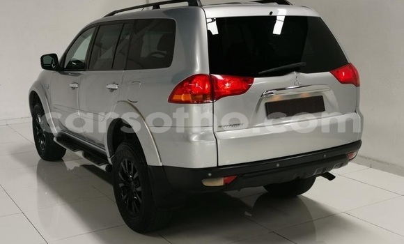 Buy Used Mitsubishi Pajero Sport Silver Car in Peka in Leribe Buy Used Mitsubishi Pajero Sport Silver Car in Peka in Leribe