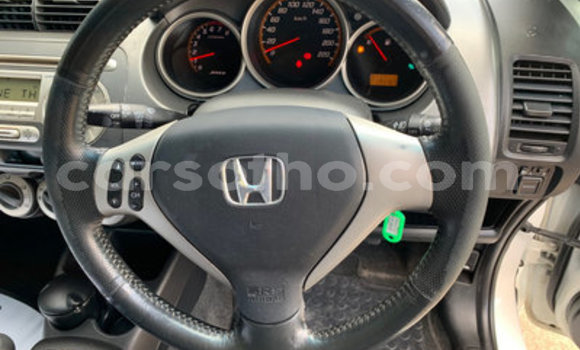 Buy Used Honda FIT White Car in Maputsoe in Leribe Buy Used Honda FIT White Car in Maputsoe in Leribe