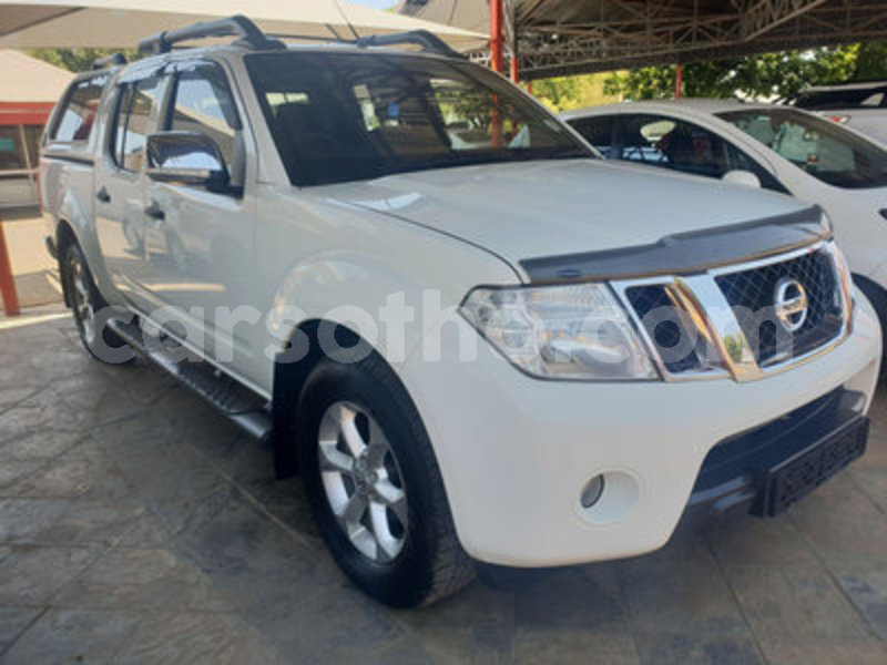 Big with watermark nissan navara maseru maseru 15483