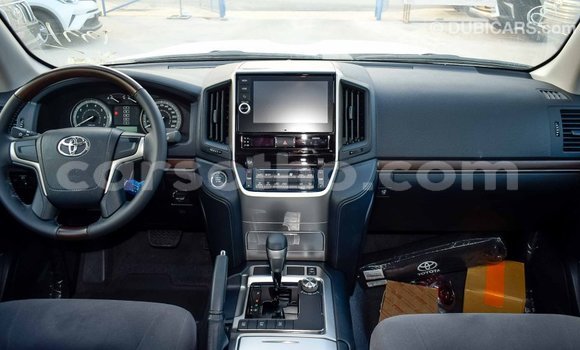 اشتري Imported Toyota Land Cruiser Other سيارة في Import - Dubai في Maseru اشتري Imported Toyota Land Cruiser Other سيارة في Import - Dubai في Maseru