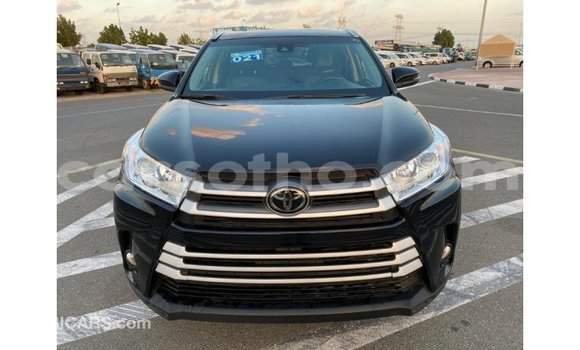 Acheter Import Voiture Toyota Highlander Noir à Import - Dubai, Maseru Acheter Import Voiture Toyota Highlander Noir à Import - Dubai, Maseru
