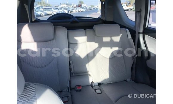 Buy Import Toyota 4Runner White Car in Import - Dubai in Maseru Buy Import Toyota 4Runner White Car in Import - Dubai in Maseru