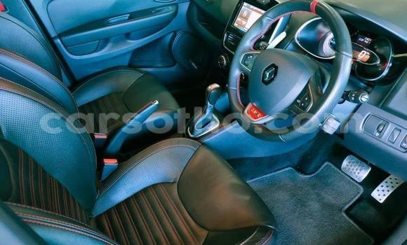 Acheter Occasion Voiture Renault Clio Noir à Maseru, Maseru Acheter Occasion Voiture Renault Clio Noir à Maseru, Maseru