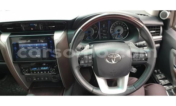 Buy Used Toyota Fortuner White Car in Roma in Maseru Buy Used Toyota Fortuner White Car in Roma in Maseru