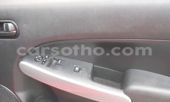 اشتري مستعمل Mazda Mazda 2 Red سيارة في Butha Buthe في Butha-Buthe اشتري مستعمل Mazda Mazda 2 Red سيارة في Butha Buthe في Butha-Buthe