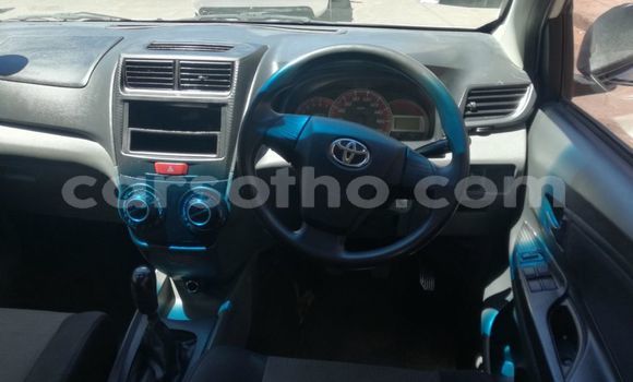 Buy Used Toyota Avanza Green Car in Maputsoe in Leribe Buy Used Toyota Avanza Green Car in Maputsoe in Leribe