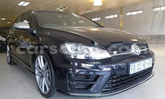 Sayi Na hannu Volkswagen Golf R Black Mota in Thaba–Tseka a Mafeteng Sayi Na hannu Volkswagen Golf R Black Mota in Thaba–Tseka a Mafeteng