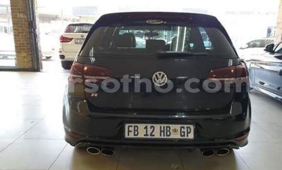 Sayi Na hannu Volkswagen Golf R Black Mota in Thaba–Tseka a Mafeteng Sayi Na hannu Volkswagen Golf R Black Mota in Thaba–Tseka a Mafeteng