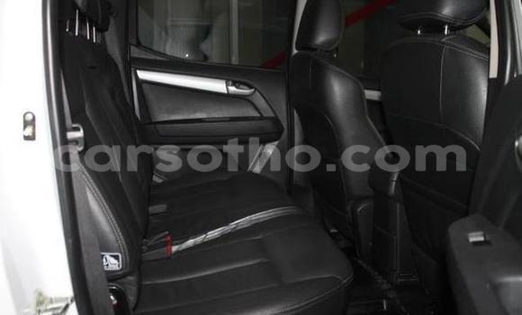 Sayi Na hannu Isuzu KB White Mota in Maseru a Maseru Sayi Na hannu Isuzu KB White Mota in Maseru a Maseru