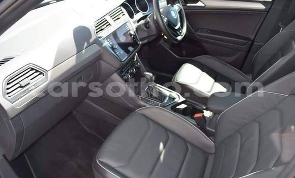 Sayi Na hannu Volkswagen Tiguan Blue Mota in Maseru a Maseru Sayi Na hannu Volkswagen Tiguan Blue Mota in Maseru a Maseru