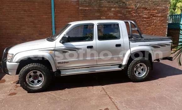 Acheter Occasion Voiture Toyota Hilux Gris à Mafeteng, Mafeteng Acheter Occasion Voiture Toyota Hilux Gris à Mafeteng, Mafeteng